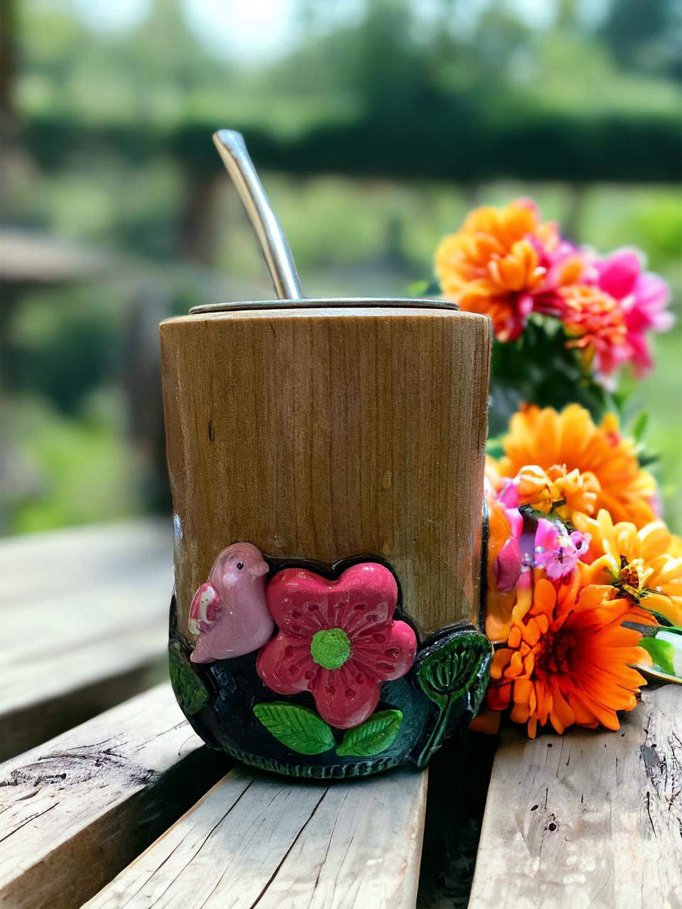 Mate cilíndrico, aves en flor valor